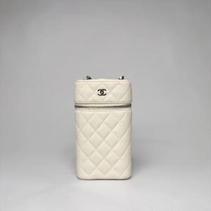 Pre-owned CHANEL X Crossbody bags Classic Vanity Phone Holder w/ Chain White 2609060025 Sold as is. All sales are final