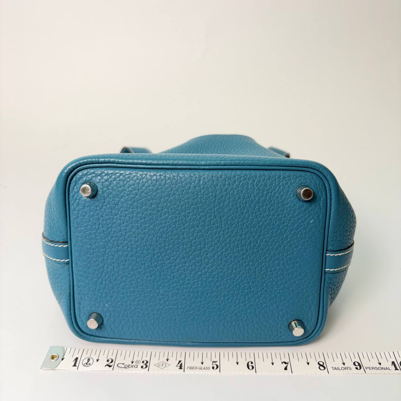 Hermès Picotin Lock 18 Turquoise — view 3 of 5
