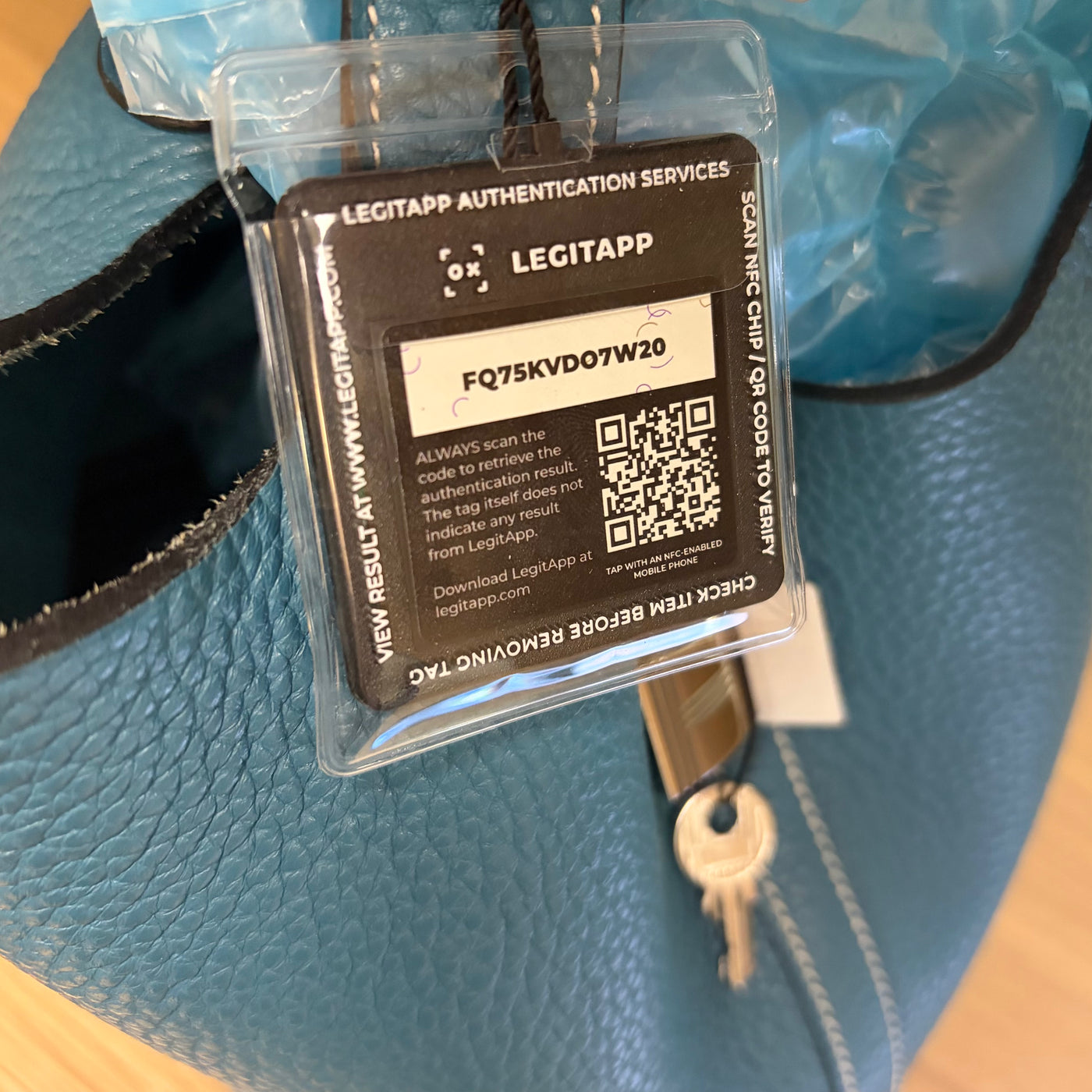 Hermès Picotin Lock 18 Turquoise — view 5 of 5
